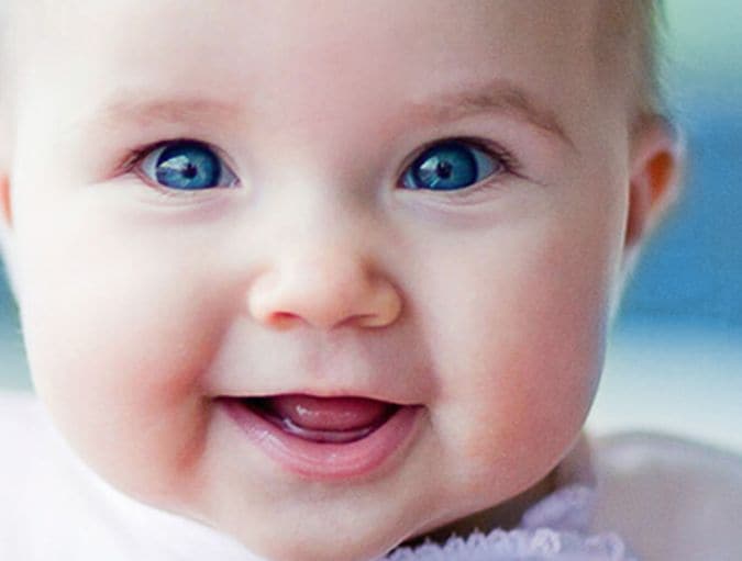 How_a_baby's_eye_color_changes_over_time_row_1
