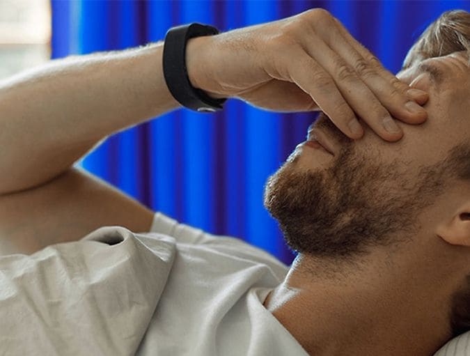 Sleeping with contacts_row_1