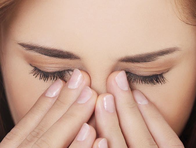 Symptoms_of_contact_lens_rejection_row_1